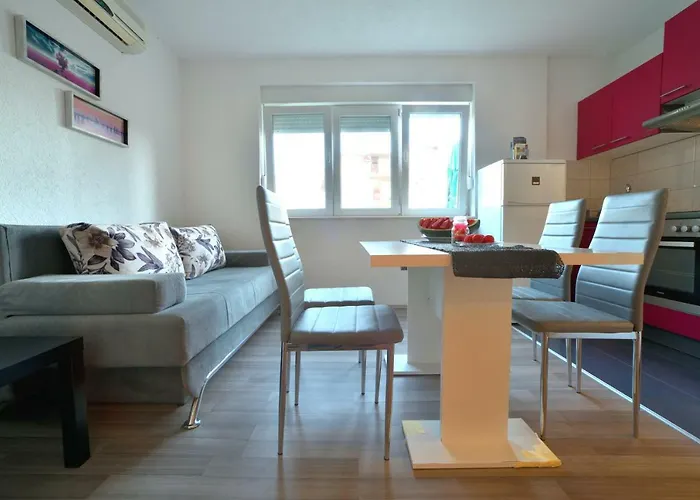 Apartment Red Rose *
